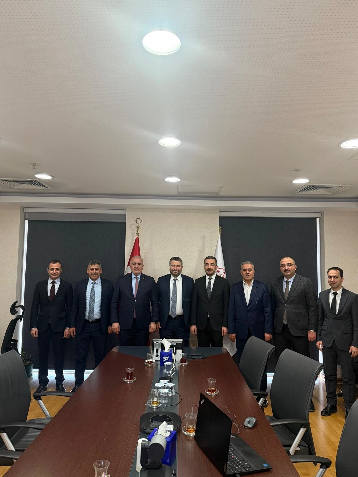 Adıyaman Heyeti Sanayi ve Teknoloji Bakanlığını Ziyaret Etti