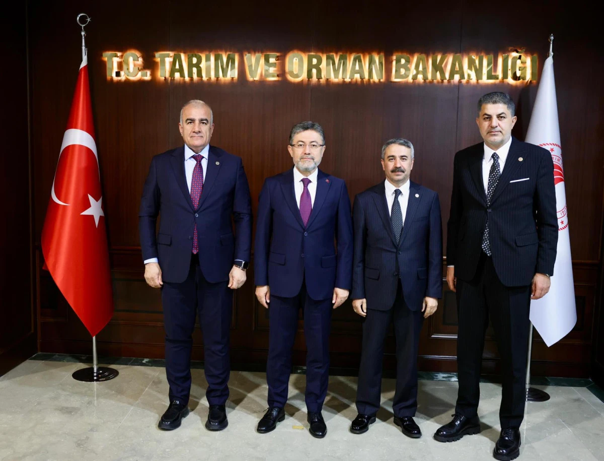 Adıyaman Milletvekilleri, Bakan Yumaklı’yı Ziyaret Etti