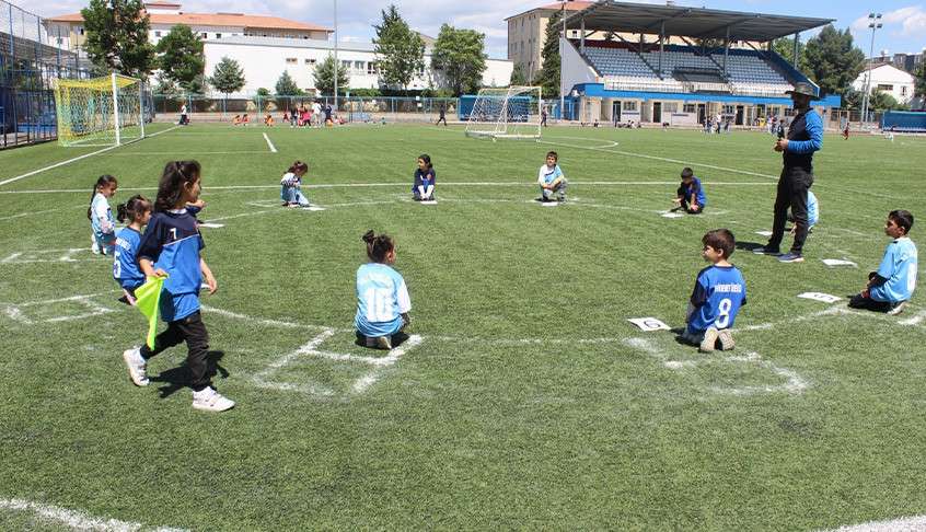 Adıyaman’da Geleneksel Çocuk Oyunlarına Yoğun İlgi