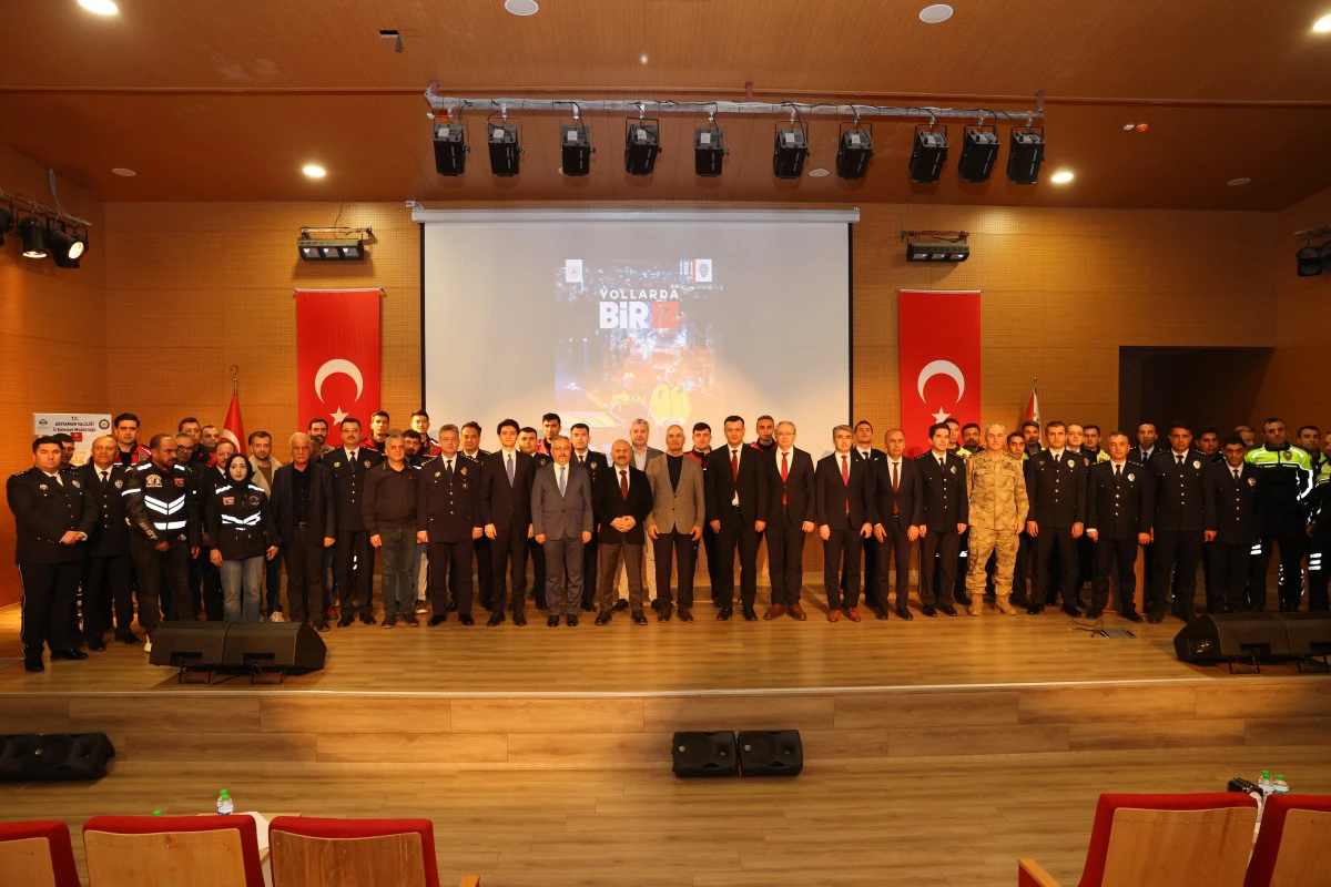 Adıyaman&rsquo;da &ldquo;G&uuml;venli S&uuml;r&uuml;ş Eğitim Semineri&rdquo; D&uuml;zenlendi