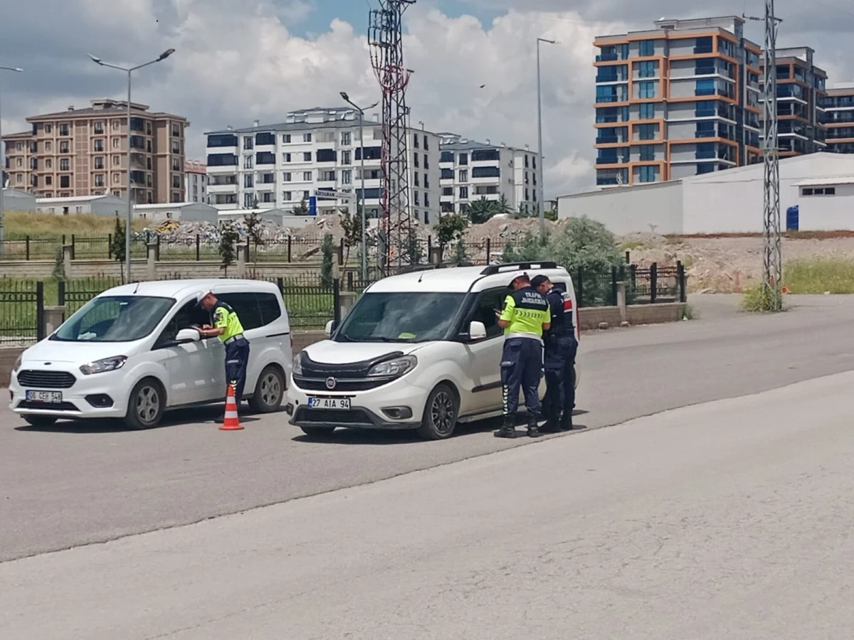 Adıyaman&rsquo;da Jandarma Trafik Timleri Bayram Boyunca G&ouml;rev Başındaydı