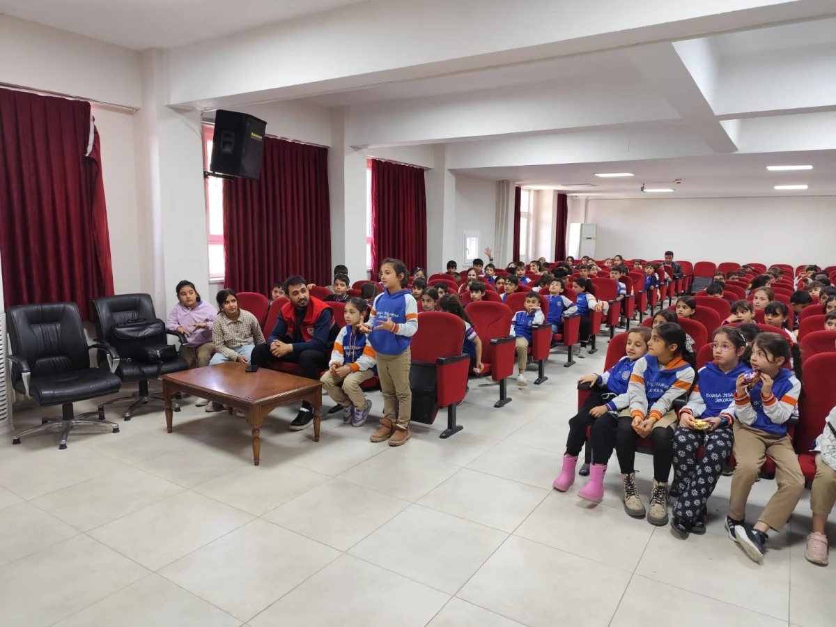 Adıyaman&rsquo;da &Ouml;ğrencilere Gıda G&uuml;venliği Eğitimi Verildi, Denetimler Sıkı Şekilde S&uuml;rd&uuml;r&uuml;l&uuml;yor