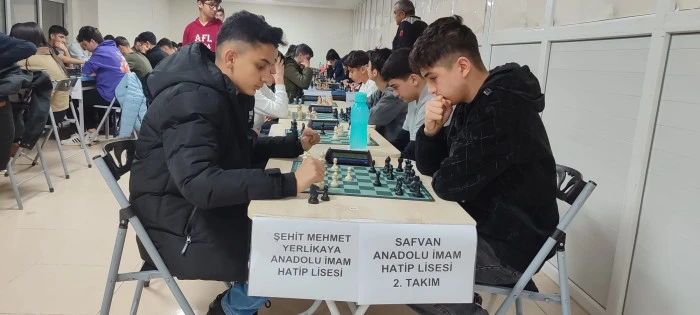Adıyaman&rsquo;da Okul Sporları Satran&ccedil; Turnuvası Tamamlandı