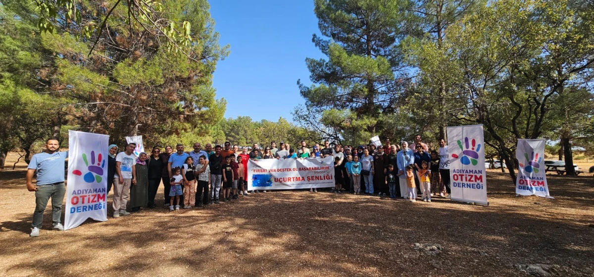 Adıyaman’da Otizmli Çocuklar İçin Uçurtma Şenliği Düzenlendi