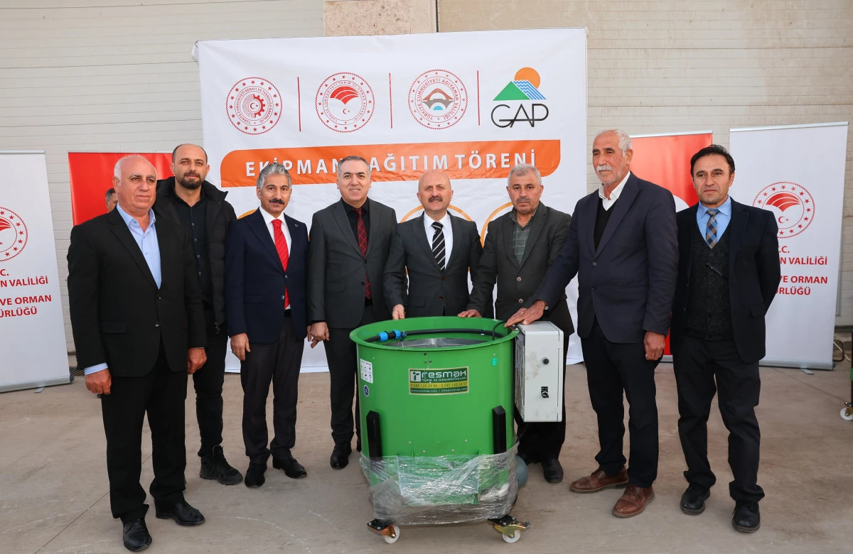 Adıyaman&rsquo;da Tarımda Umut Desteği: Modern Ekipmanlarla &Ccedil;ift&ccedil;ilerin Yanında