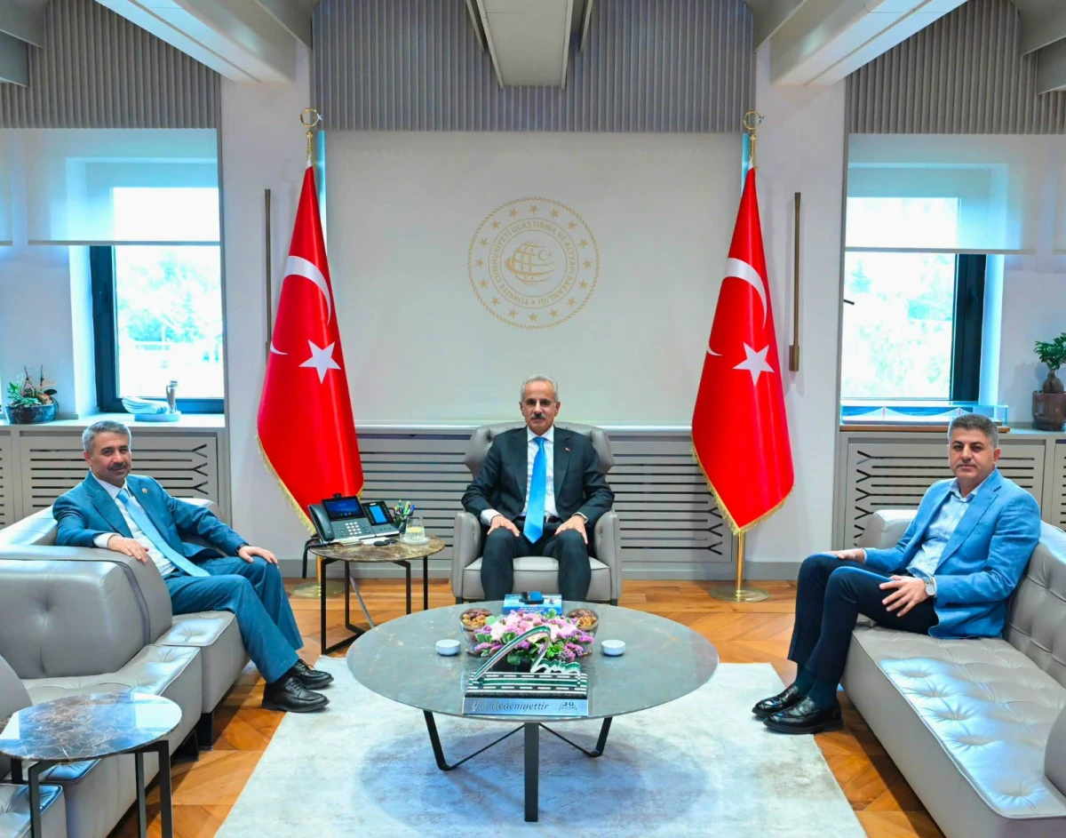 Adıyaman&rsquo;ın Ulaşım Sorunları Bakan Uraloğlu&rsquo;na İletildi