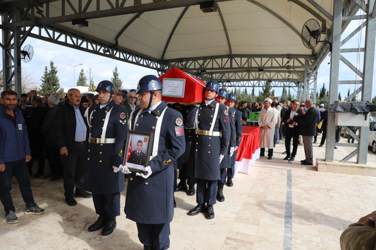 Adıyamanlı Uzman &Ccedil;avuş Karadağ Son Yolculuğuna Uğurlandı