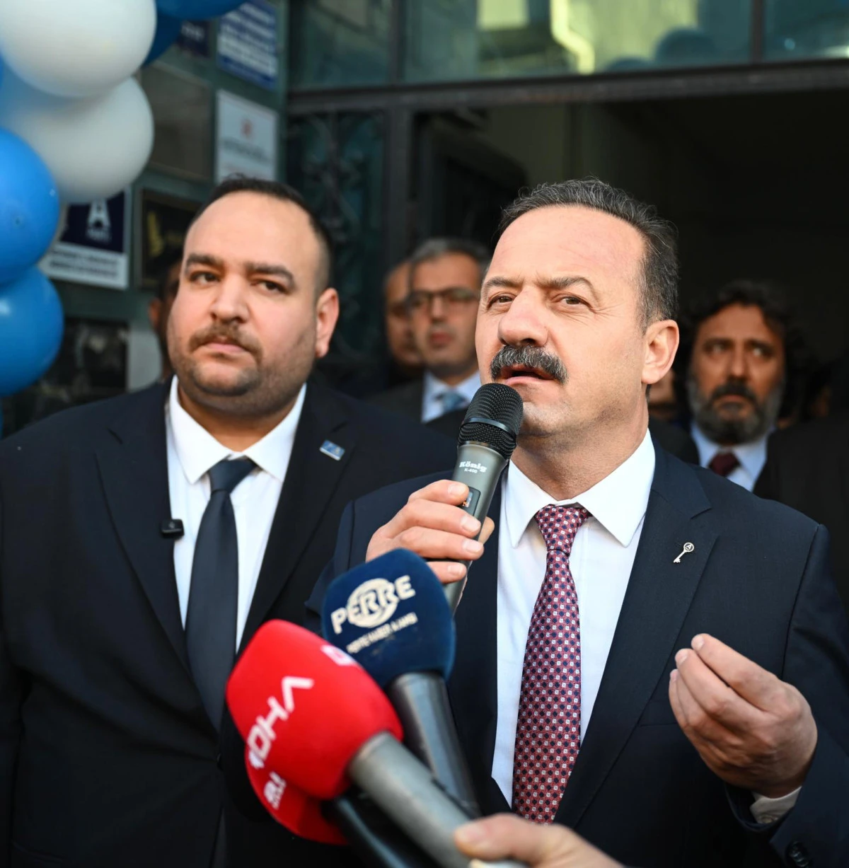Ağıralioğlu&rsquo;ndan Esnaf İ&ccedil;in POS Komisyonu &Ccedil;ıkışı: "Esnafın Kazancı Bankaların İnsafına Bırakılamaz"