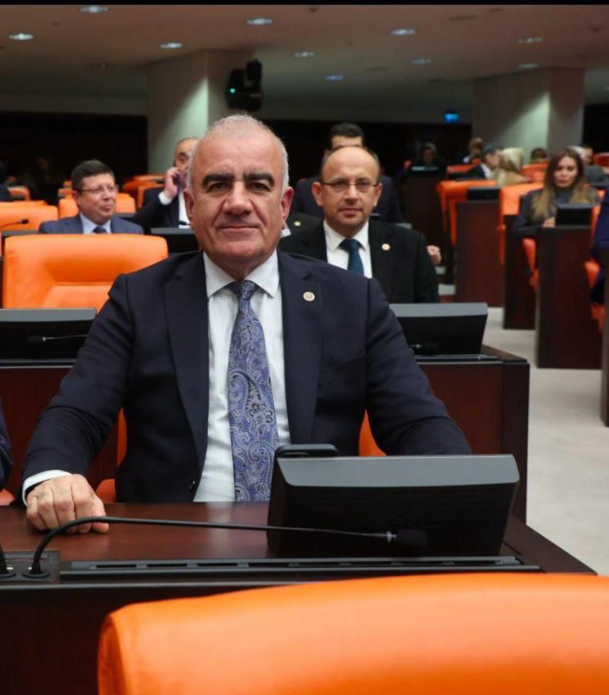 AK PARTİ ADIYAMAN MİLLETVEKİLİ HÜSEYİN ÖZHAN, ADIYAMAN'IN İL OLUŞ YIL DÖNÜMÜ VESİLESİYLE MESAJ YAYIMLADI.