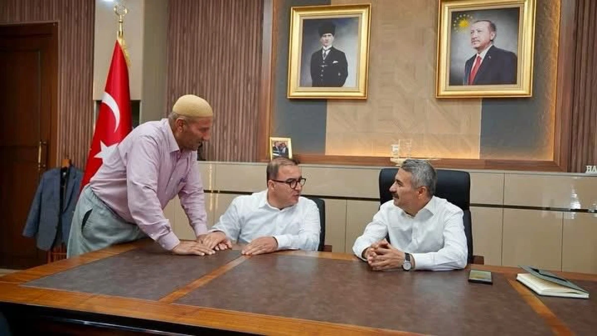 AK Parti Teşkilat Başkan Yardımcısı ve Adıyaman Milletvekili Mustafa Alkayış: “Samsat’ın İhtiyaçlarını Yerinde Görüyor, Yerelden Merkeze Güçlü Bir Koordinasyonla Çözüm Üretiyoruz”