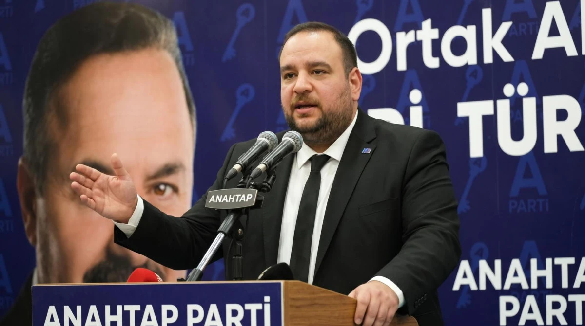 Anahtar Parti Adıyaman İl Başkanı Alsan: &ldquo;K&uuml;&ccedil;&uuml;k Sanayi Esnafı Yalnız Değildir, Kalıcı &Ccedil;&ouml;z&uuml;m Orta &Ouml;l&ccedil;ekli Sanayi Sitesidir&rdquo;
