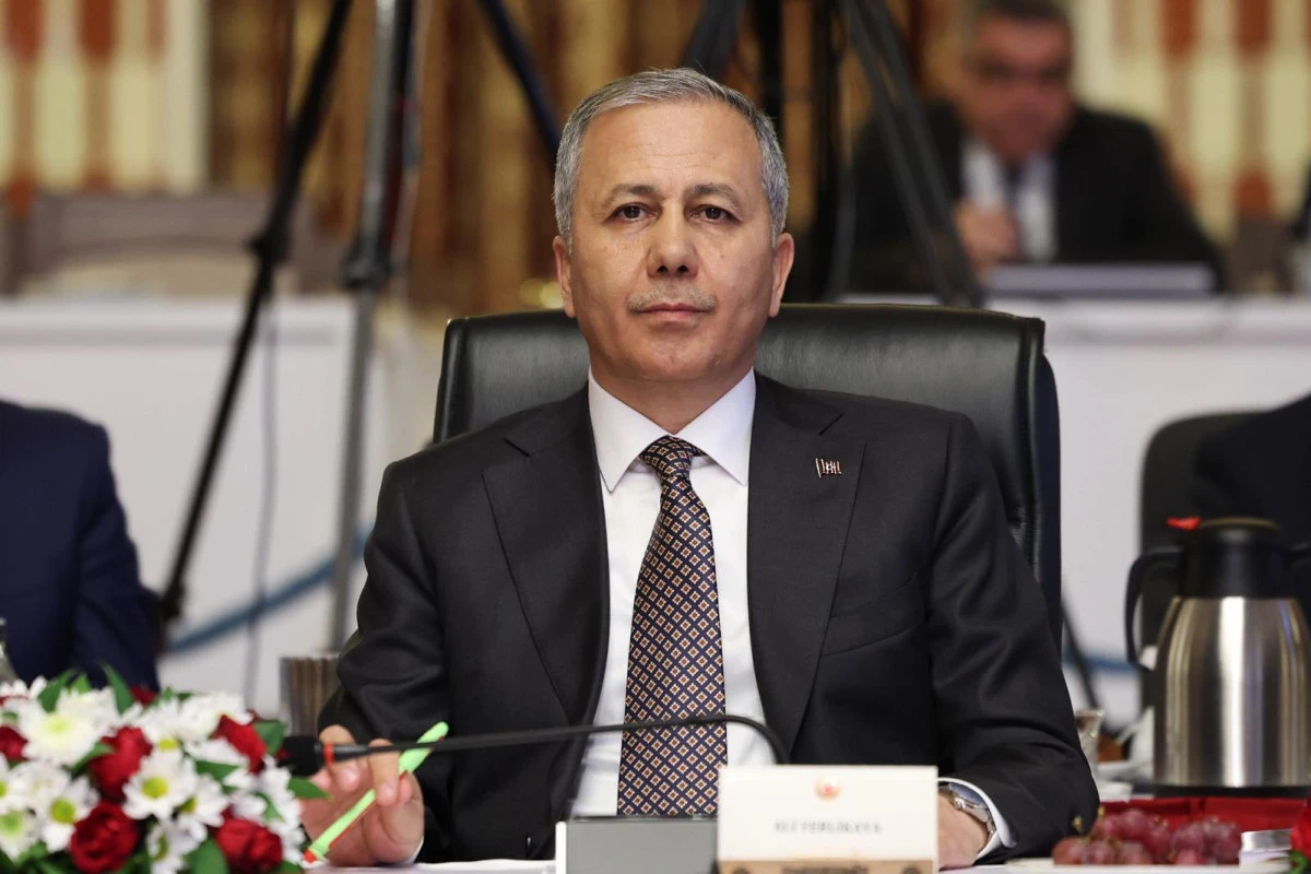 Bakan Yerlikaya: 2026 Genel Atamalarında Zorunlu 2. Şark Tebligatı Kaldırılıyor