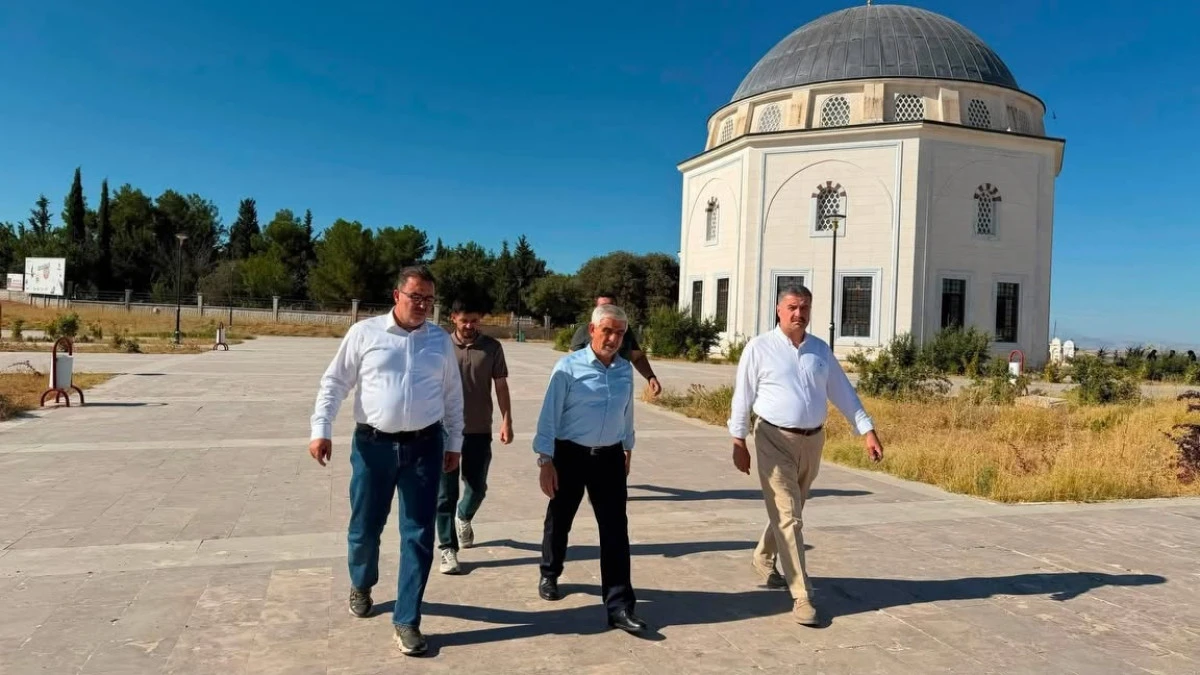 Başkan Fırat: "K&uuml;lliyemizin Geleceğini İstişare Ettik"