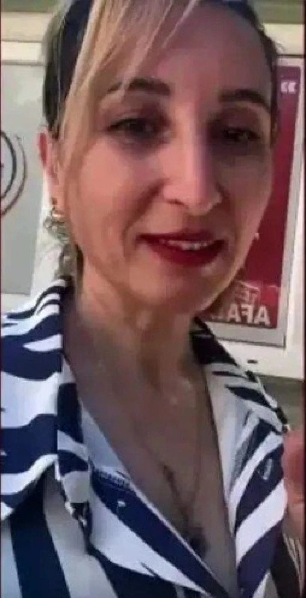 Baş&ouml;rt&uuml;l&uuml; Kadınlara Y&ouml;nelik Nefret İ&ccedil;erikli S&ouml;zler Tepki &Ccedil;ekti: Ş&uuml;pheli G&ouml;zaltına Alındı