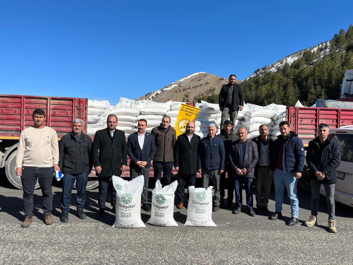 &Ccedil;elikhan&rsquo;da Arıcılara İlkbahar Besleme Şekeri Dağıtıldı