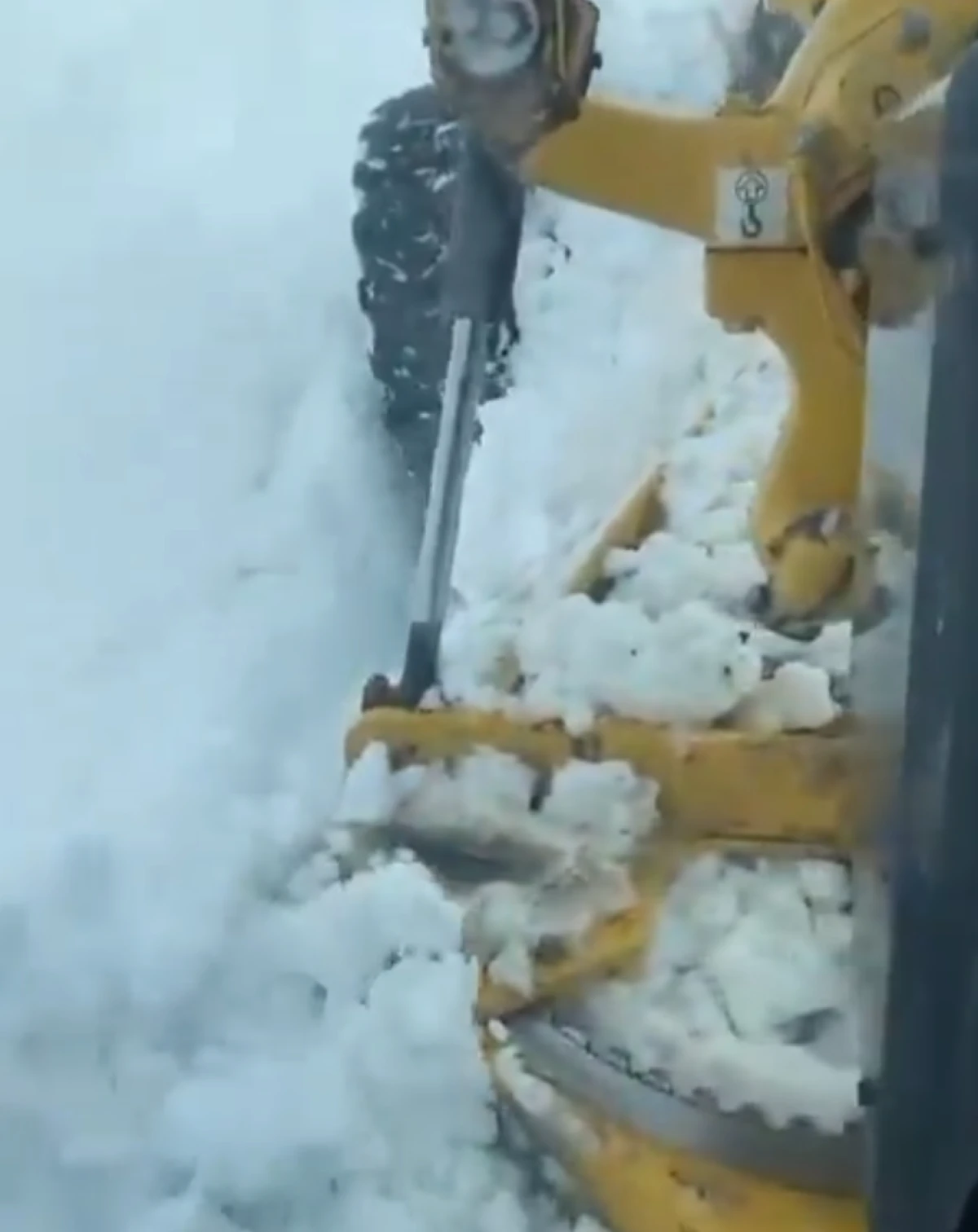 &Ccedil;elikhan&ndash;Malatya Yolu Ulaşıma A&ccedil;ıldı