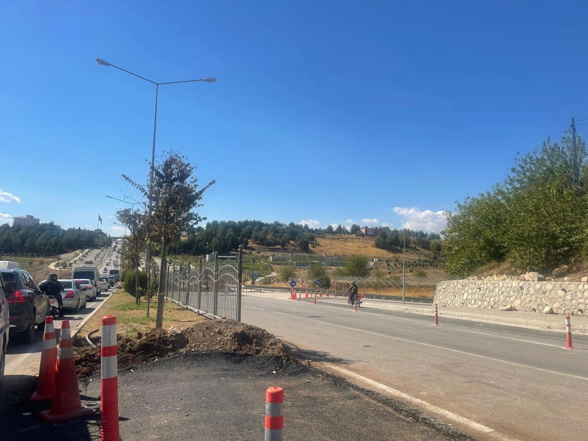 Eğriçay Köprüsü’nde Yenileme Çalışması Başladı: Trafik Tek Şeride Düştü
