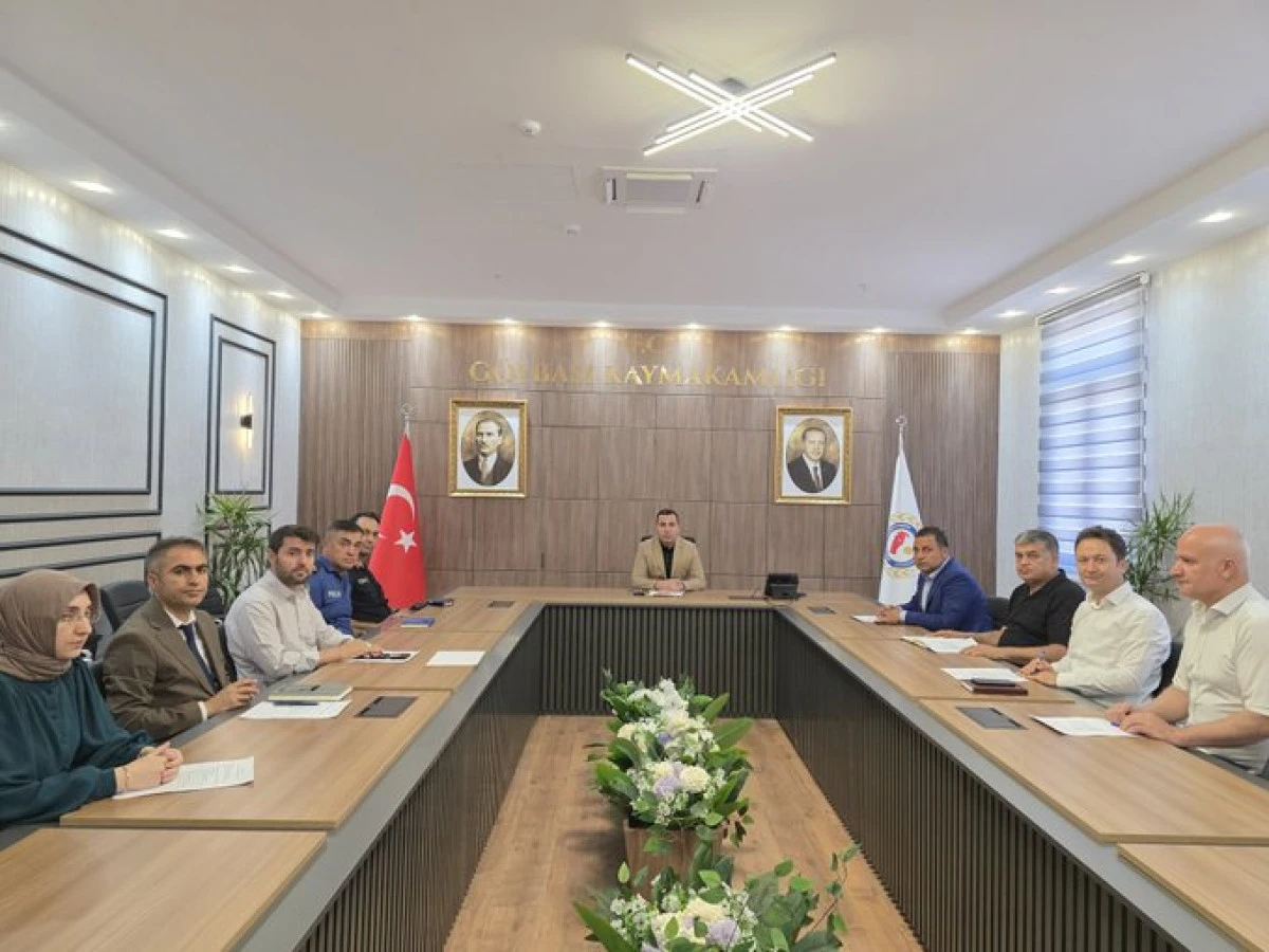 G&ouml;lbaşı&rsquo;nda 15 Temmuz Hazırlıkları, K&ouml;y Evi İhalesi ve Terfi T&ouml;reni Ger&ccedil;ekleştirildi