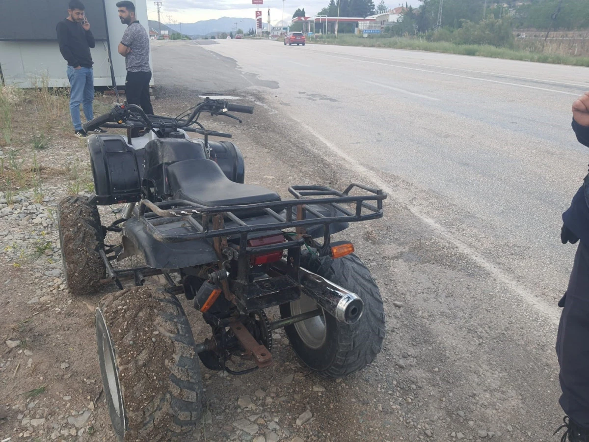 Gölbaşı'nda Atv Devrildi: 2 Yaralı   