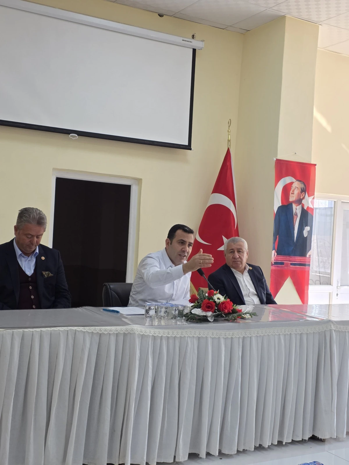 G&ouml;lbaşı&rsquo;nda Yıl Sonu Değerlendirme Toplantısı Yapıldı