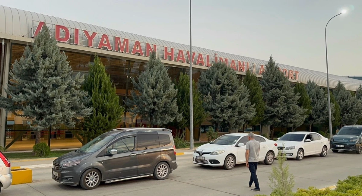Havalimanında Silahlı Saldırı  