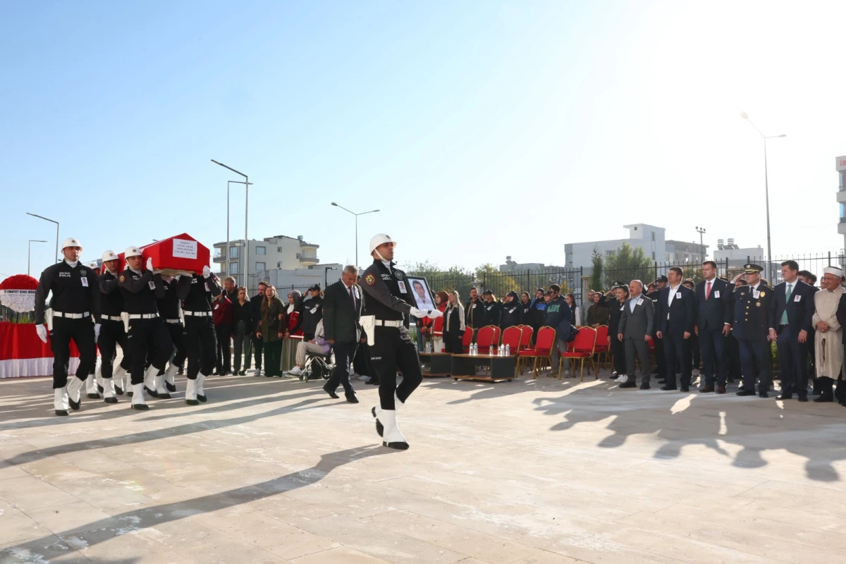 Hayatını Kaybeden Polis Memuru Cengiz Askar Memleketine Uğurlandı