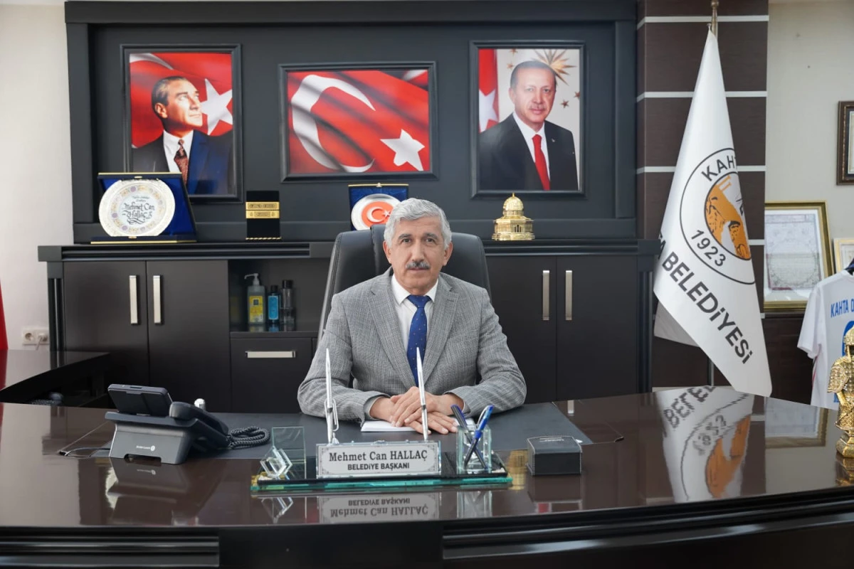 Kâhta Belediye Başkanı Mehmet Can Hallaç’tan 15 Temmuz Mesajı: