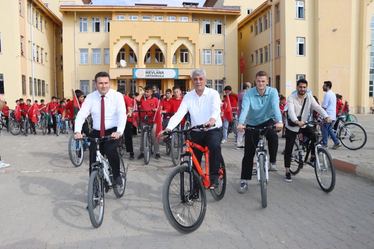 Kahta’da Gazze’deki Çocuklar İçin Pedal Çevirdiler