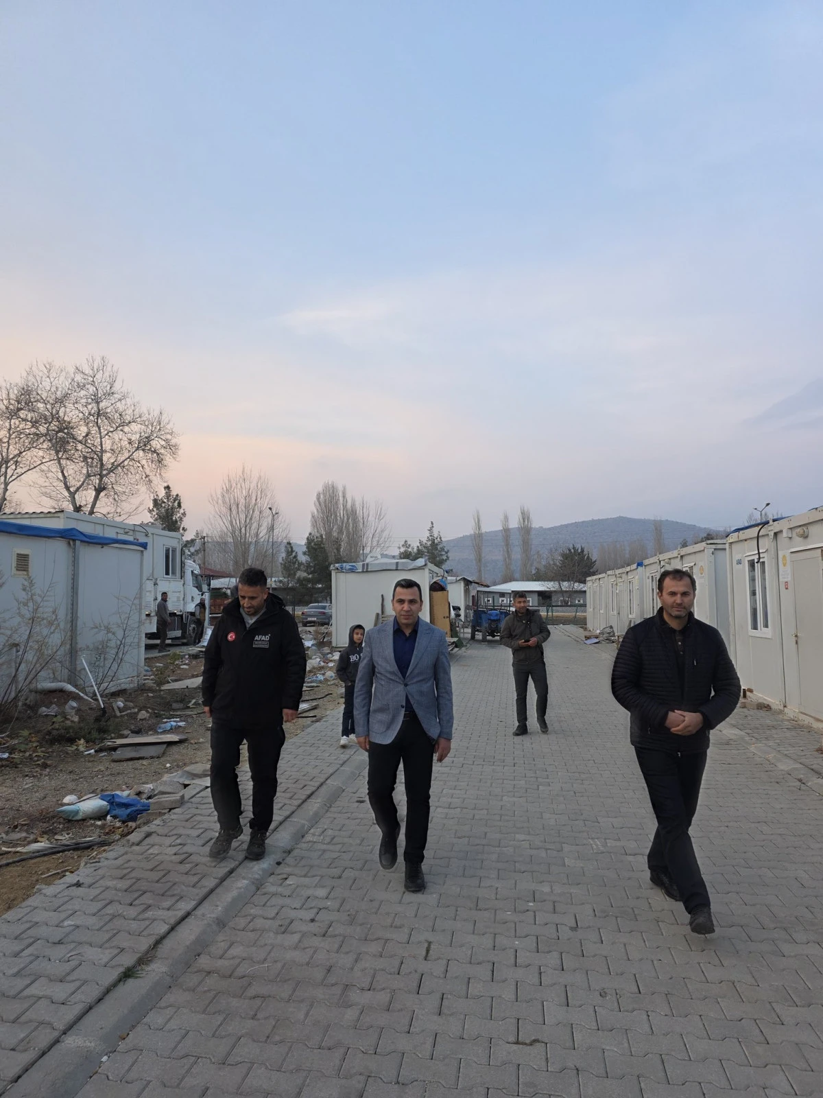 Kaymakam Algın, Diyanet Konteyner Kent&rsquo;te İncelemelerde Bulundu