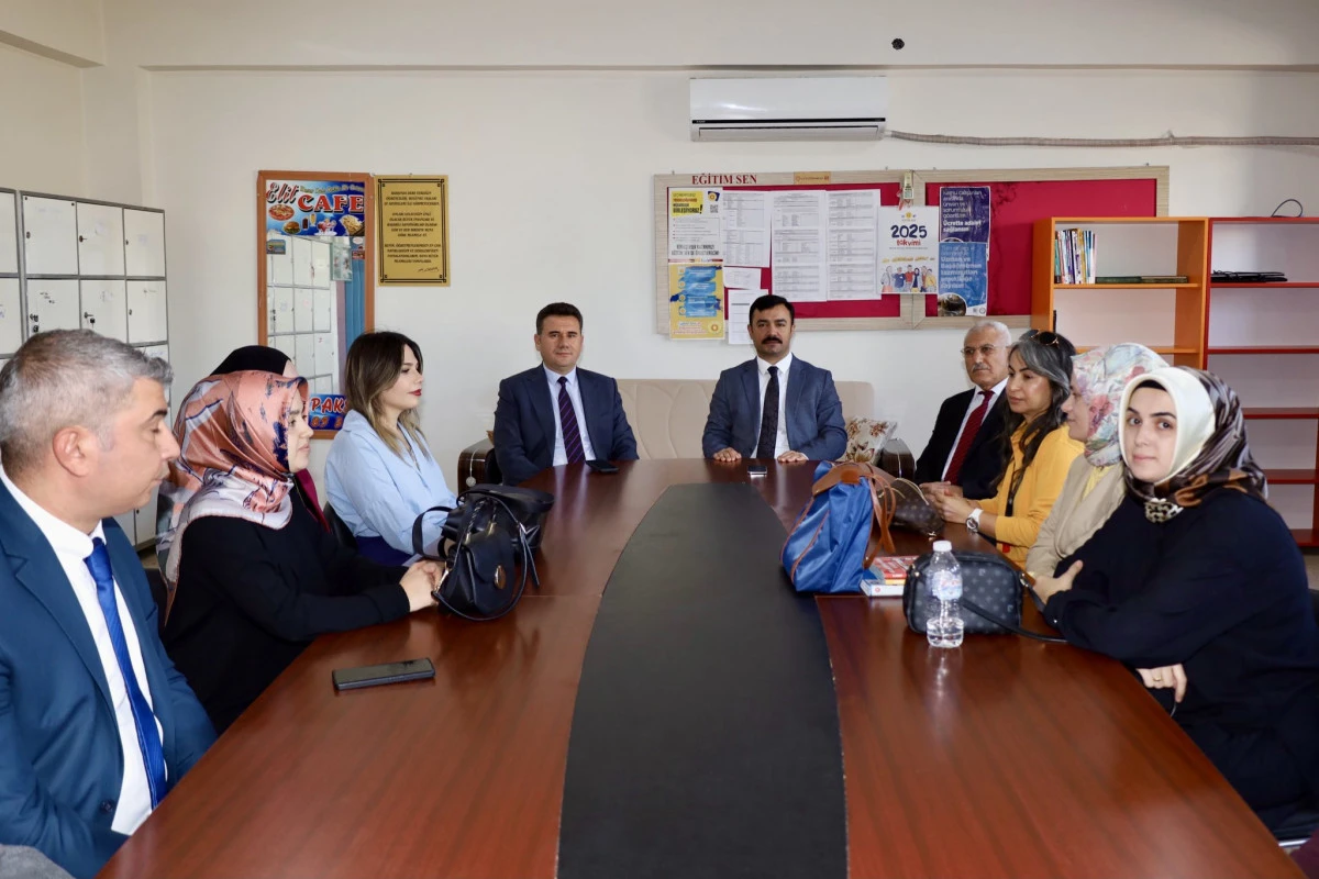 Kaymakam Soysal’dan Eğitim Ziyaretleri