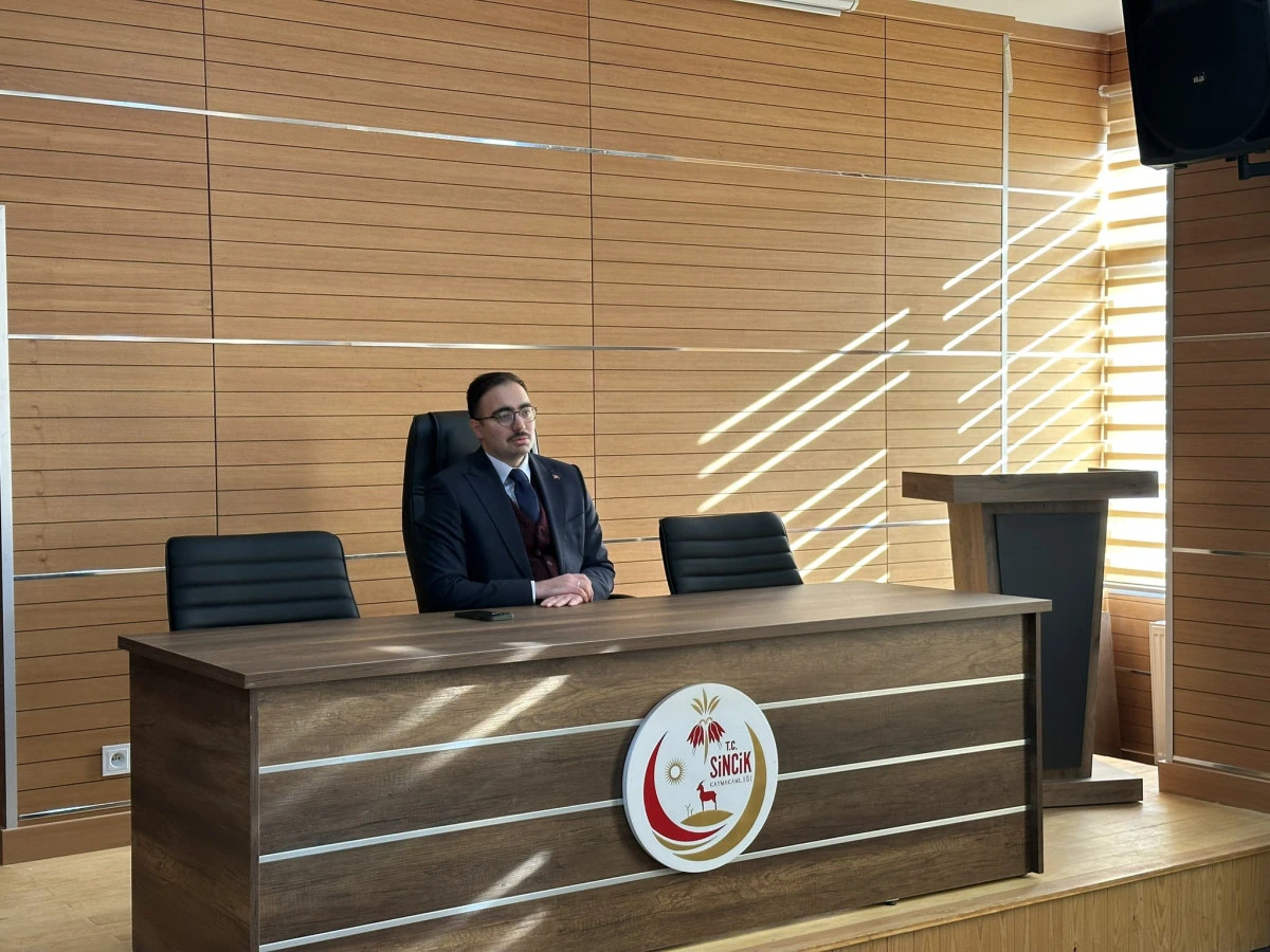 Kaymakam Yıldız, Muhtarlarla Toplantı Ger&ccedil;ekleştirdi