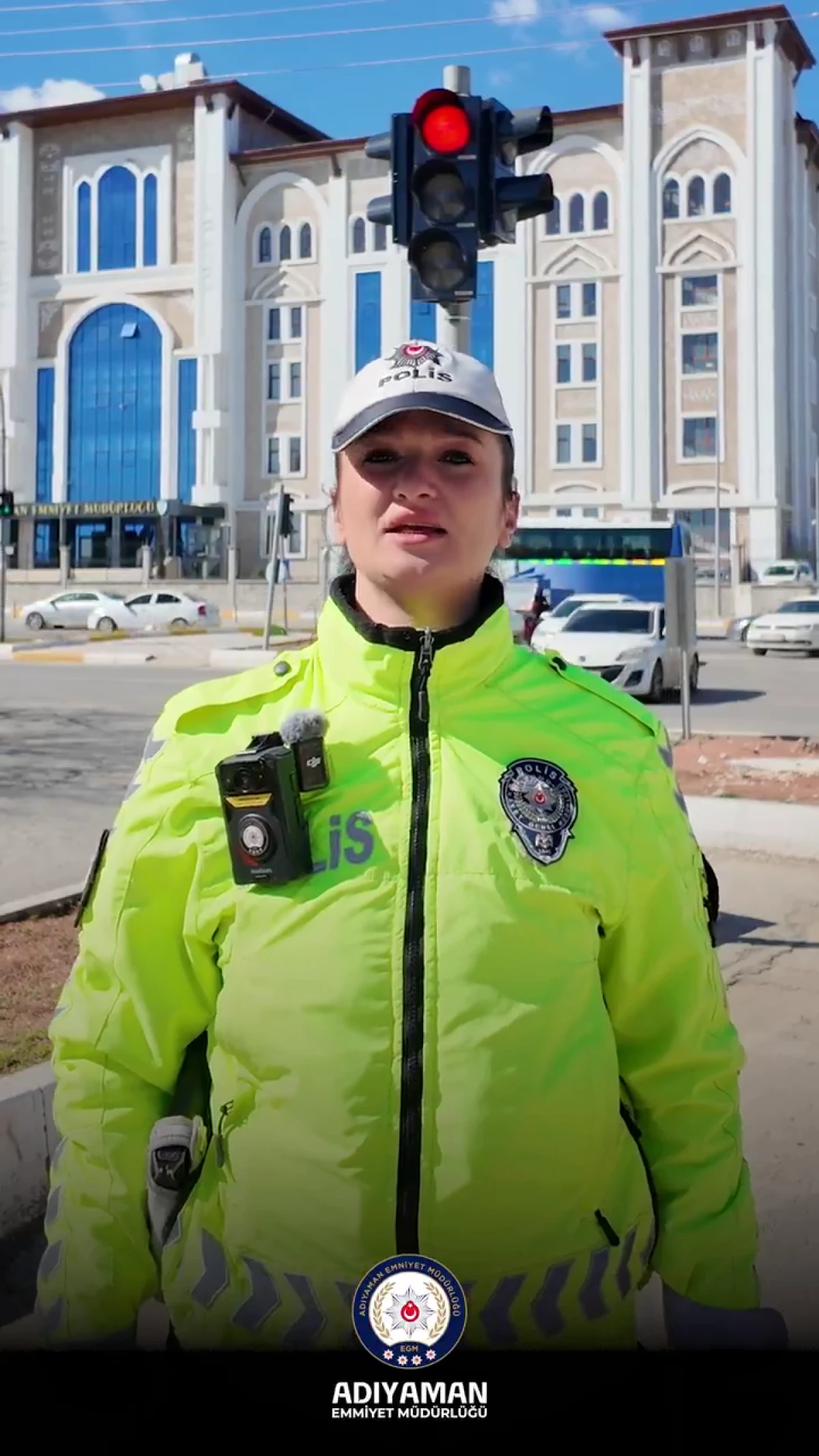 Kırmızı Işık İhlaline Dev Ceza: Ehliyetiniz Tehlikede!