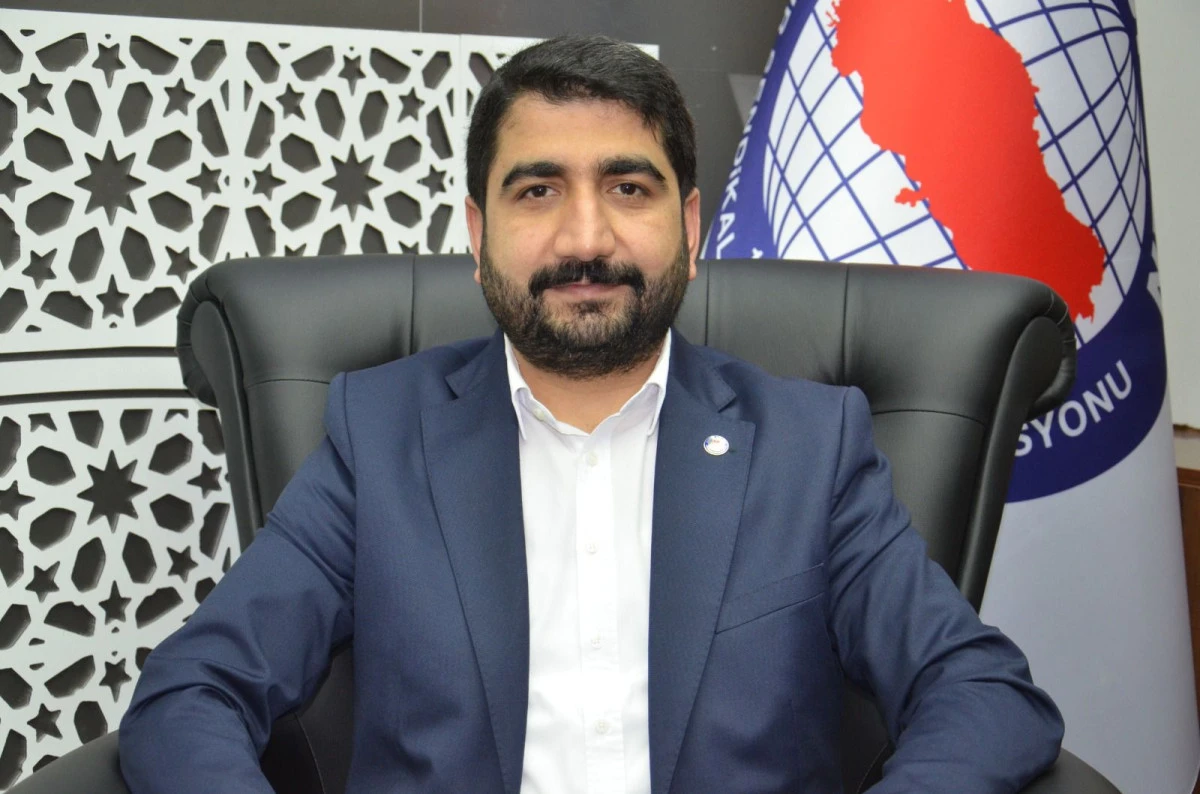 Mehmet Demir: Eğitim-Bir-Sen 34. Yılını Kutluyor