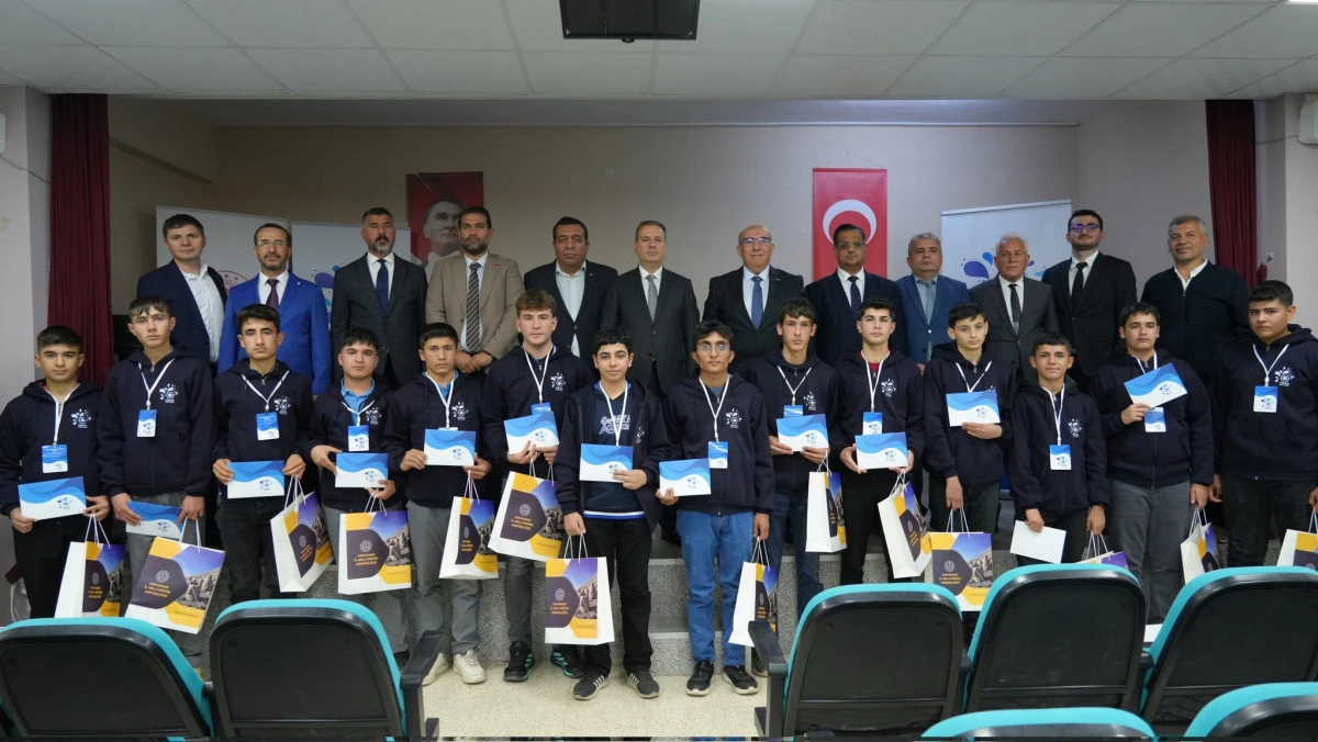 Mesleki Eğitime Yönlendirme ve Başarıyı Ödüllendirme Töreni Adıyaman’da Gerçekleştirildi