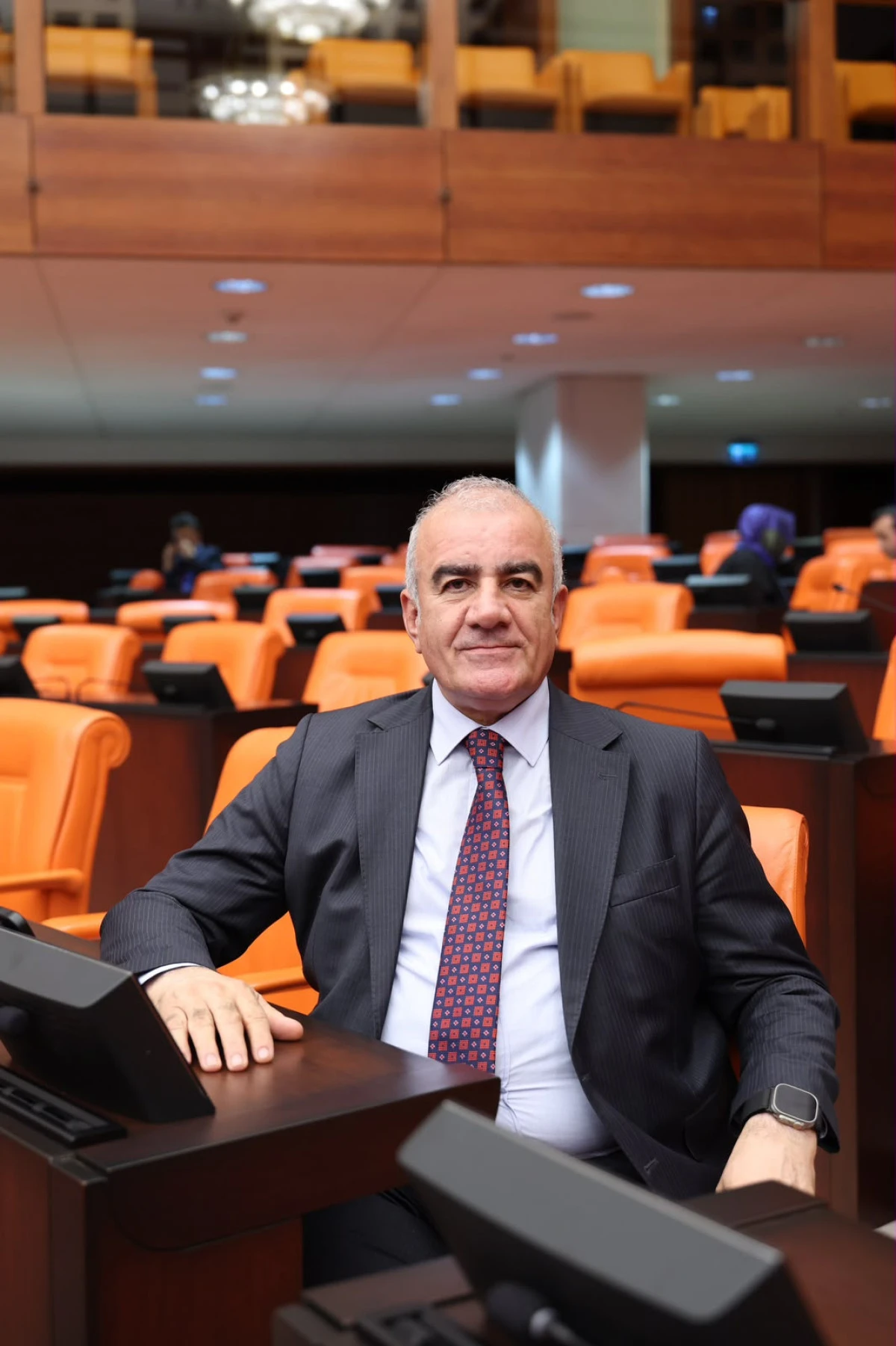 Milletvekili H&uuml;seyin &Ouml;ZHAN: &ldquo;6 Şubat&rsquo;ın İzlerini G&uuml;&ccedil;l&uuml; Yatırımlarla Silmeye Devam Ediyoruz&rdquo;