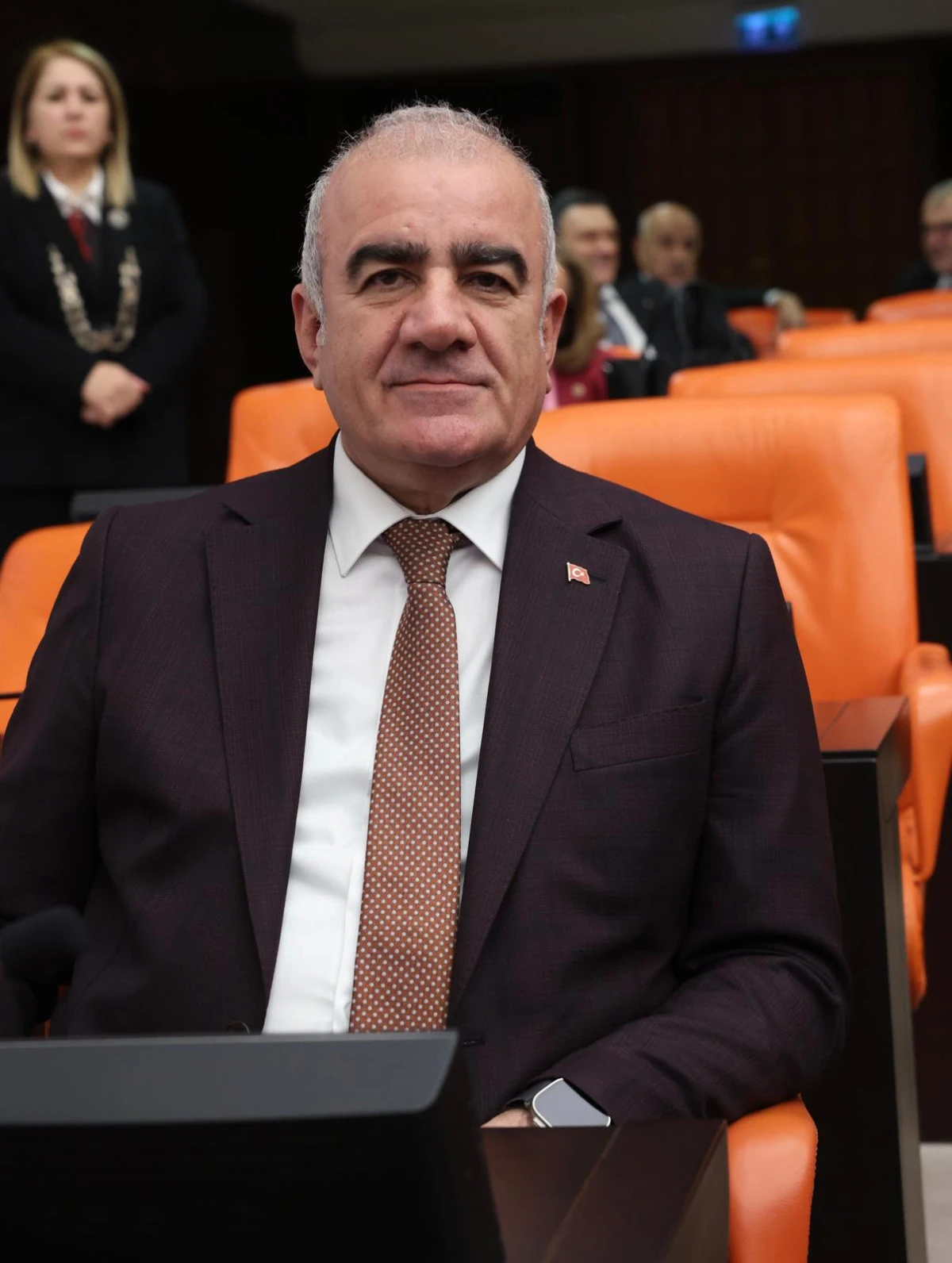 Milletvekili H&uuml;seyin &Ouml;ZHAN Mira&ccedil; Kandili Dolaysıyla Bir Mesaj yayımladı