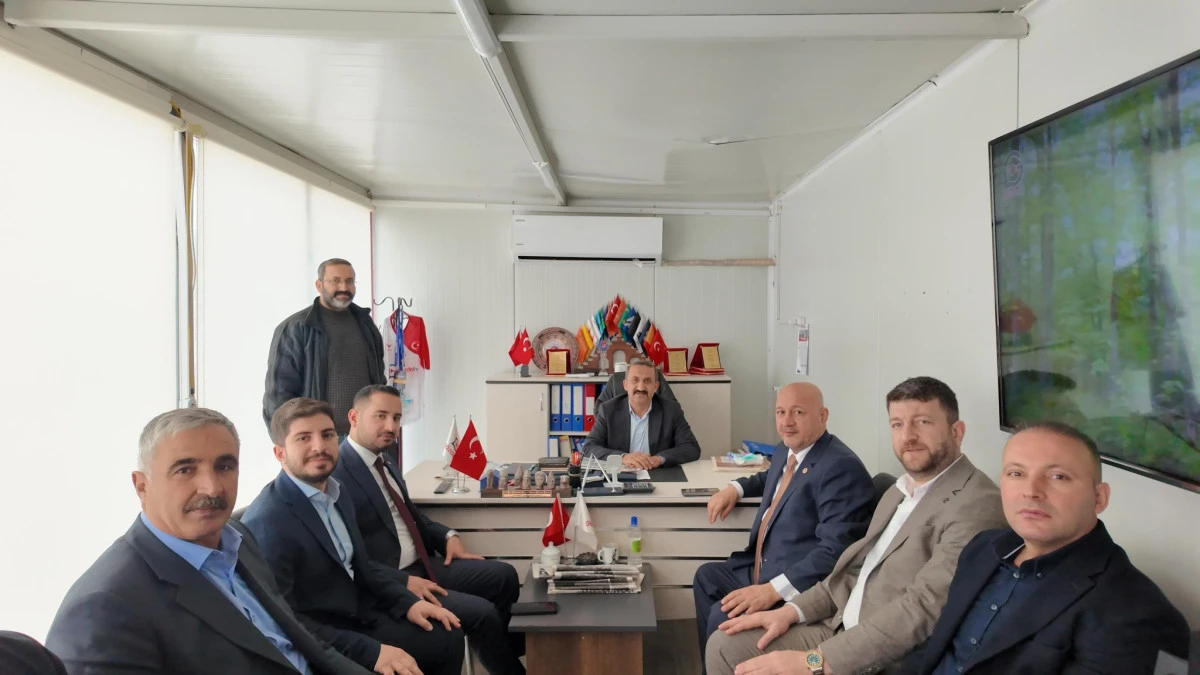 Milletvekili Kurt&rsquo;tan G&ouml;zde TV&rsquo;ye Ziyaret: Adıyaman İ&ccedil;in İş Birliği Mesajı 