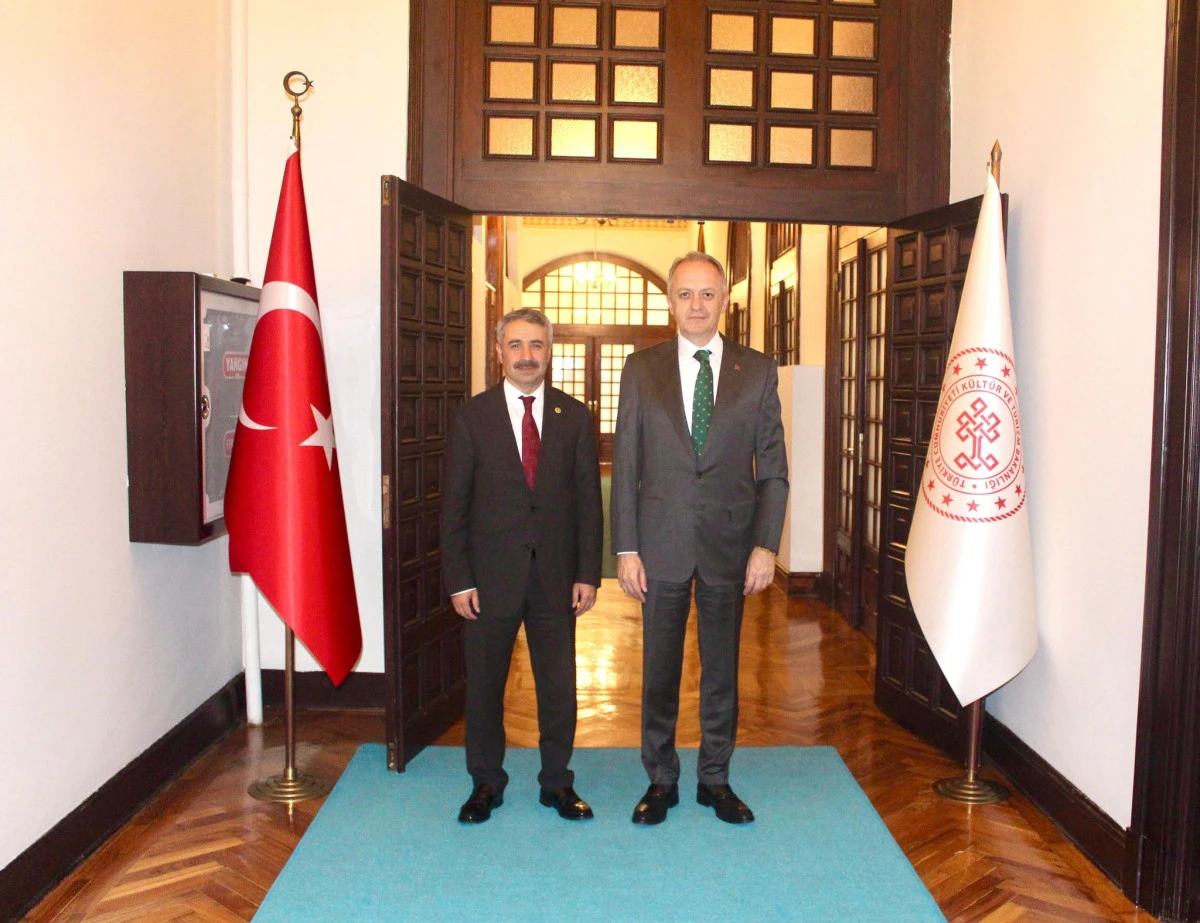 Milletvekili Mustafa Alkayış: “Tarihi Cumhuriyet İlkokulumuzun proje ihalesi gerçekleştirilmiş, süreç resmen başlamıştır.”