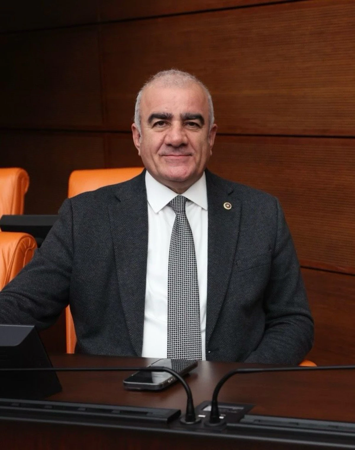 Milletvekili &Ouml;zhan&rsquo;dan Anlamlı Bayram Mesajı