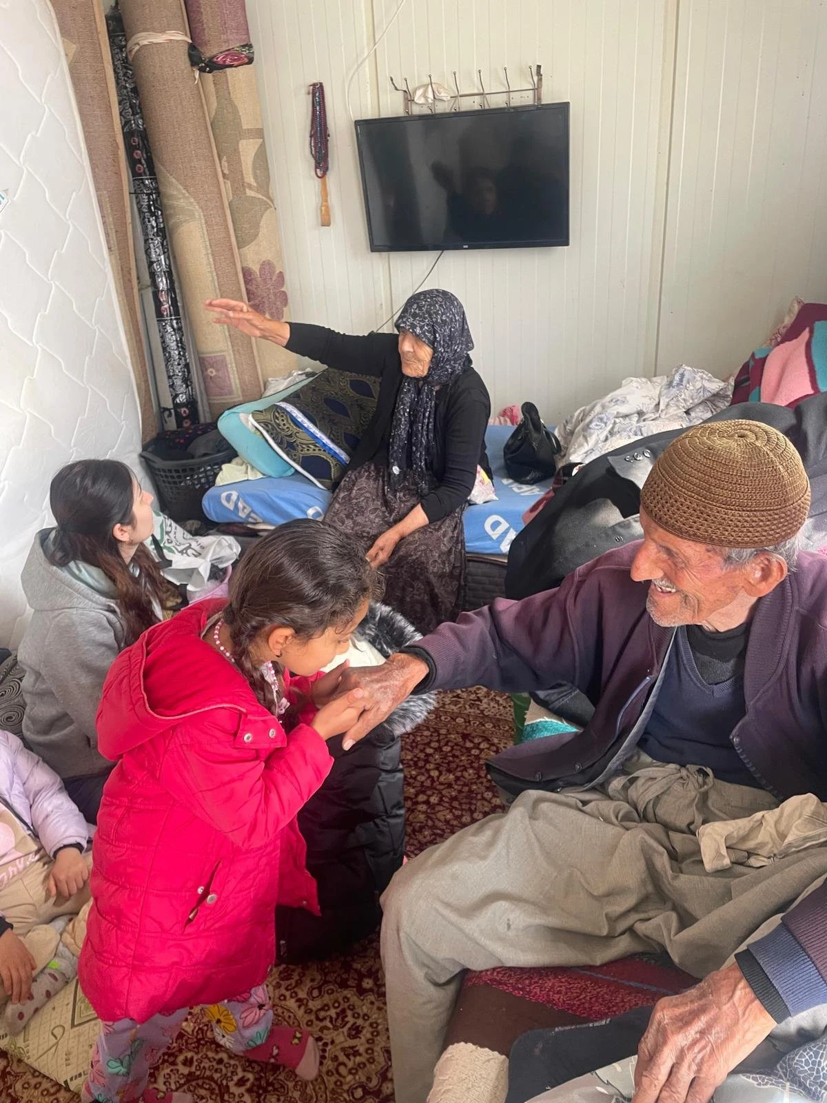 Minik &Ouml;ğrencilerden B&uuml;y&uuml;k Vefa