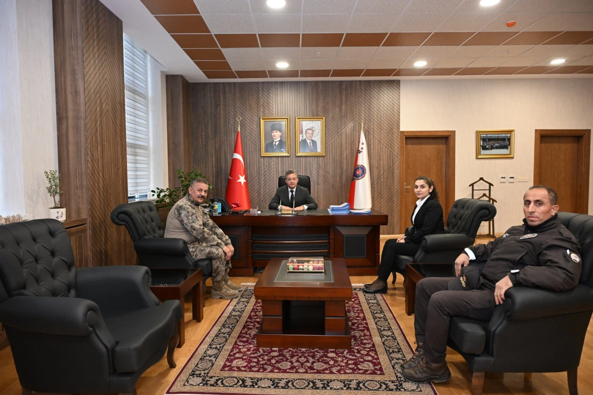 Müdür Nazman, Personelle Birebir Görüşmelerine Devam Ediyor