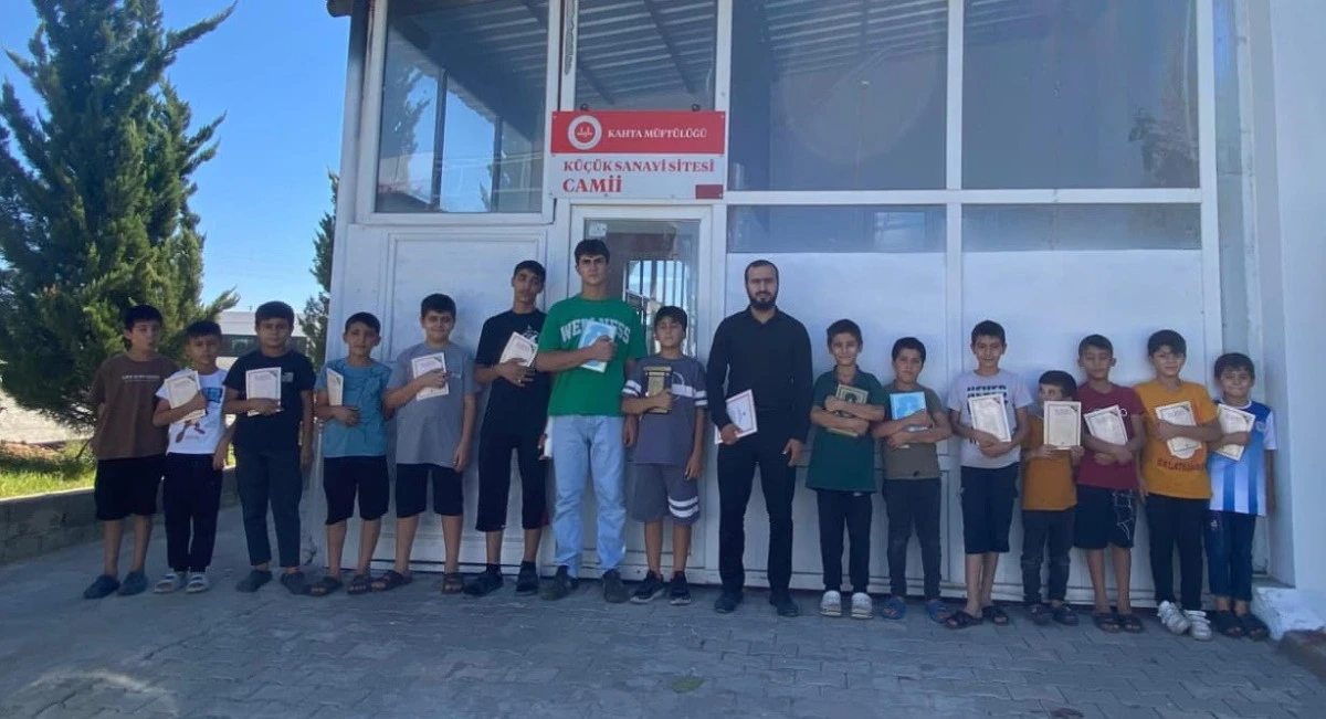 Sanayi Çıraklarına Atölyelerde Kur’an Eğitimi   