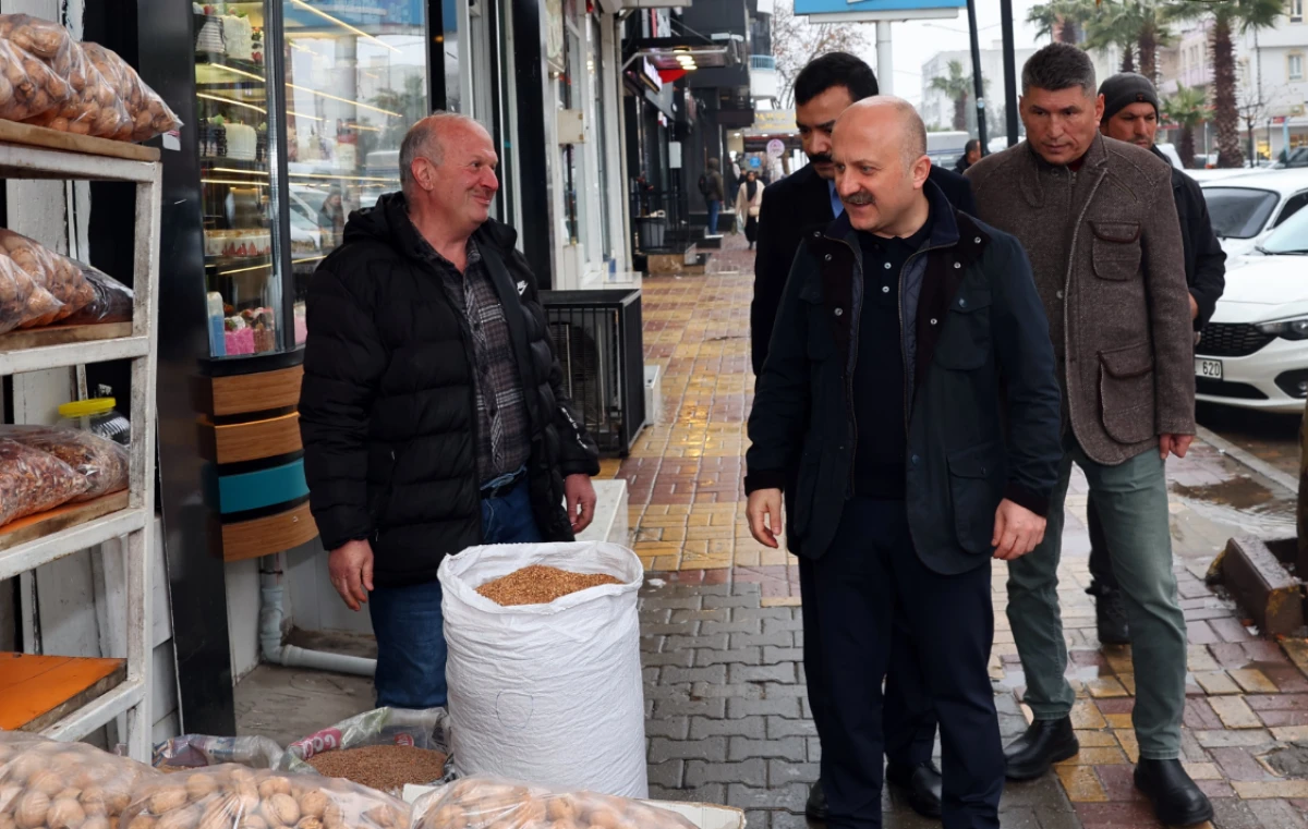 Vali Varol, K&acirc;hta Esnafını Ziyaret Etti