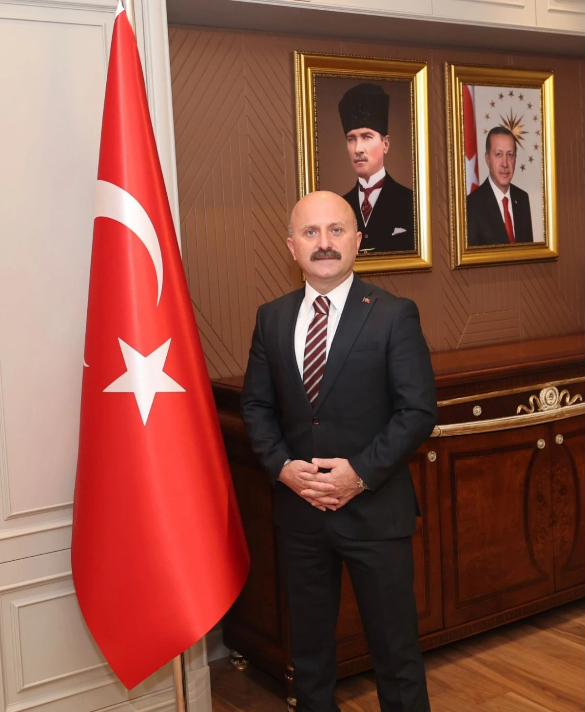 Vali Varol&rsquo;dan Veda Mesajı: Adıyaman Kalbimin En M&uuml;stesna K&ouml;şesinde Olacak