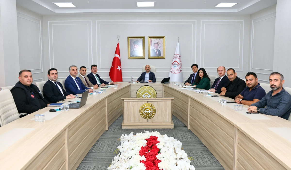 Vali Yardımcıları Değerlendirme Toplantısı Gerçekleştirildi