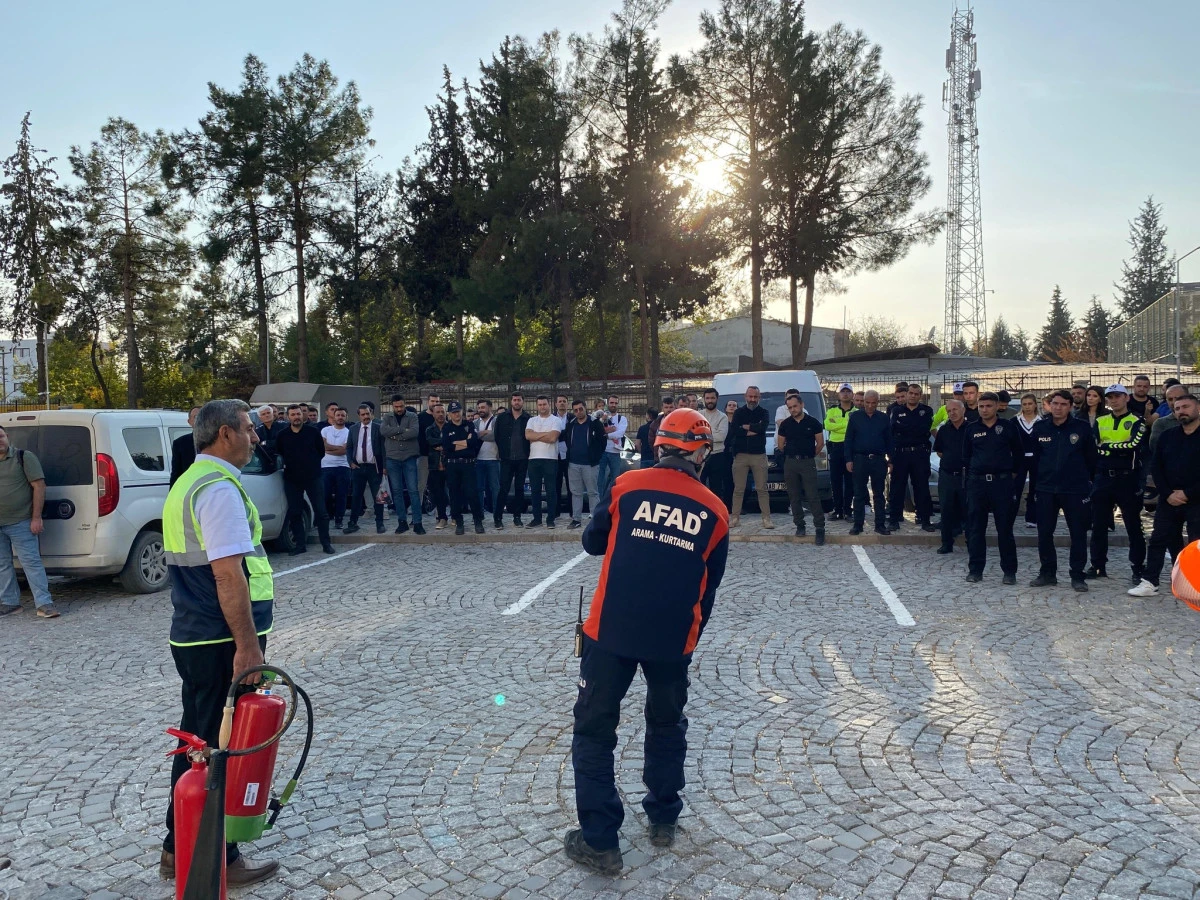 Yangın Tahliye Tatbikatı ve Yangınla Mücadele Eğitimi