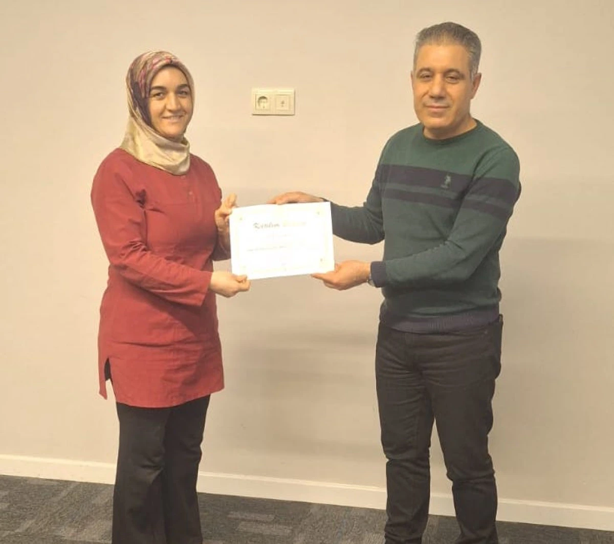 Yenidoğan Yoğun Bakım Hemşireliği Sertifikalı Eğitim Programı Tamamlandı